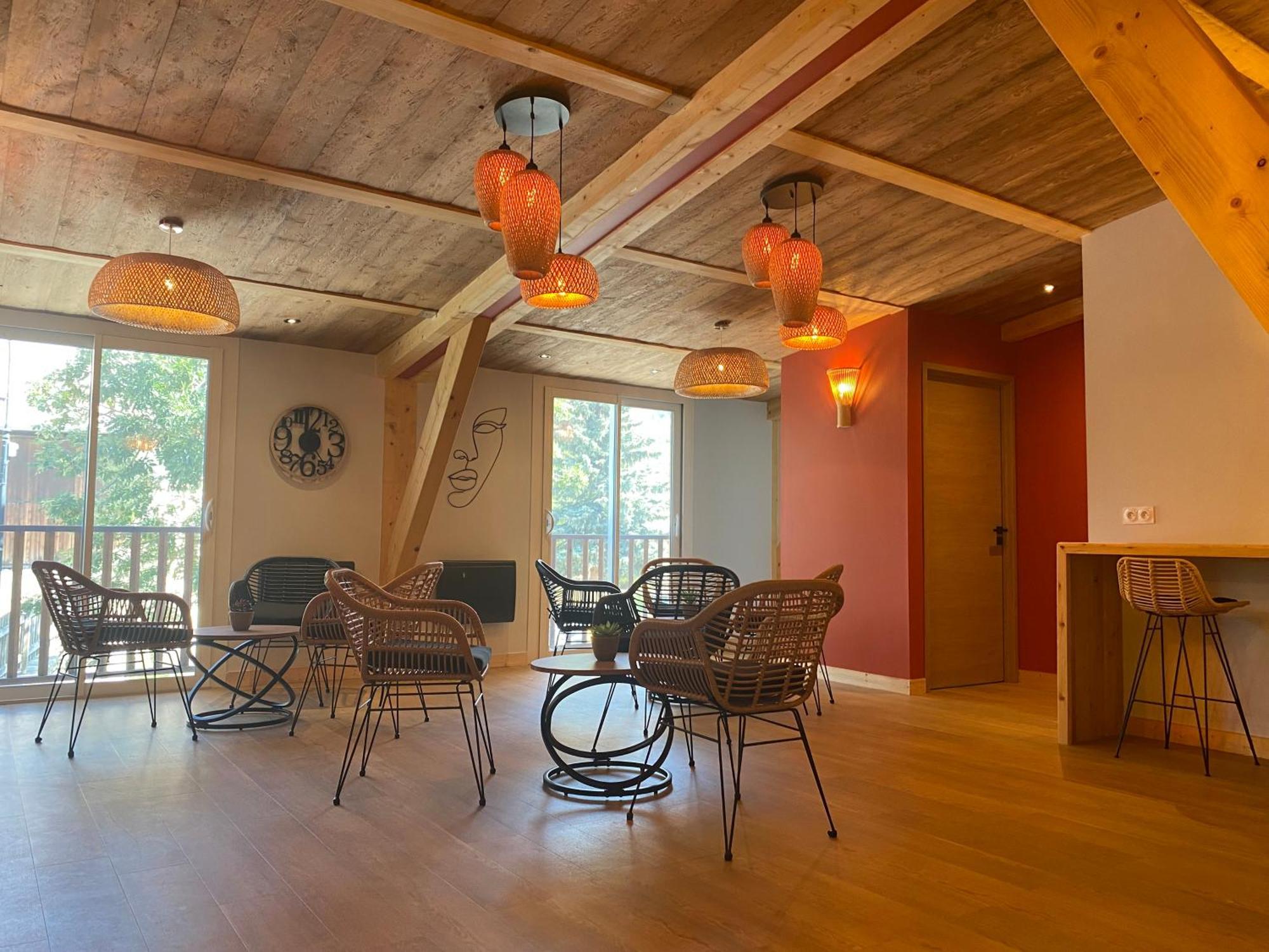 Hotel Les Autanes Spa-Balneotherapie & Restaurant أونسيل المظهر الخارجي الصورة